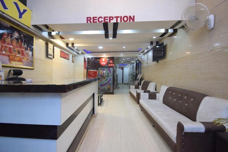 Hotel Galaxy,Katra Katra  Exterior photo